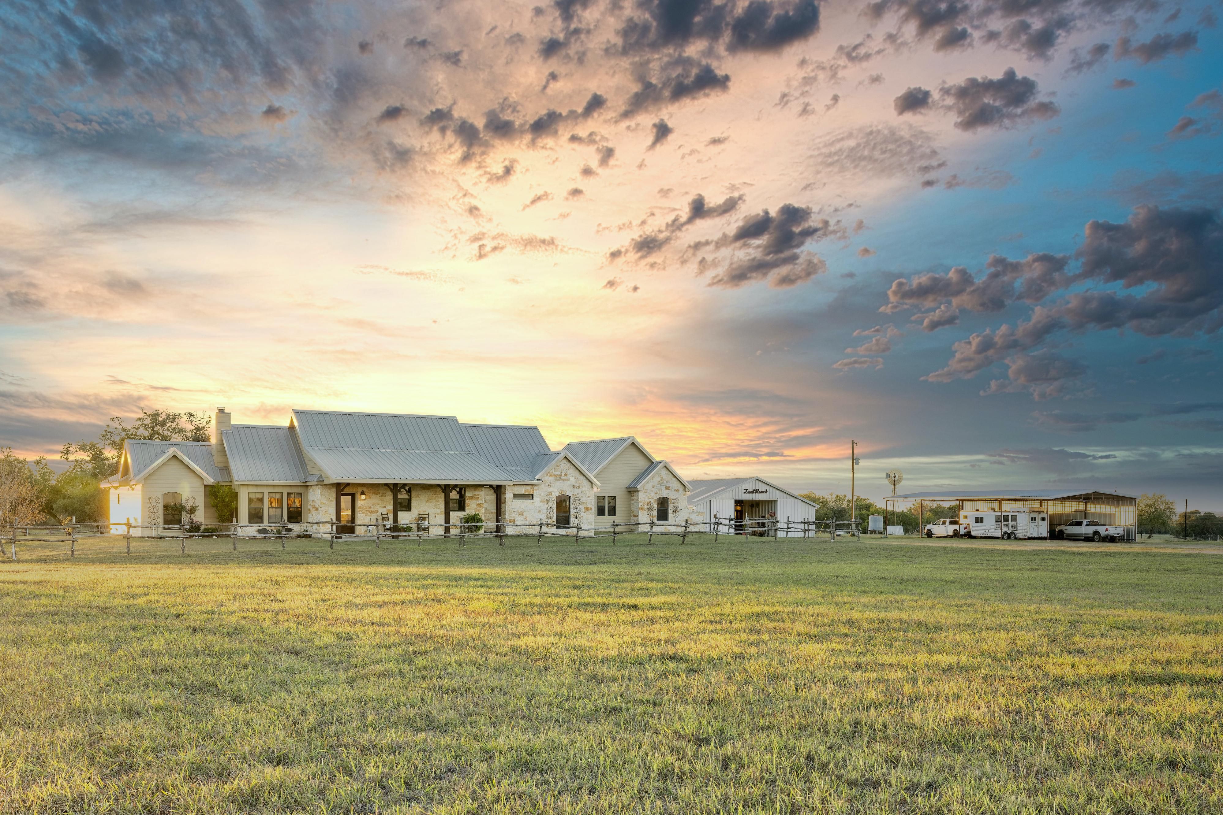 Shiner, Lavaca County, TX Farms and Ranches, Horse Property, House for