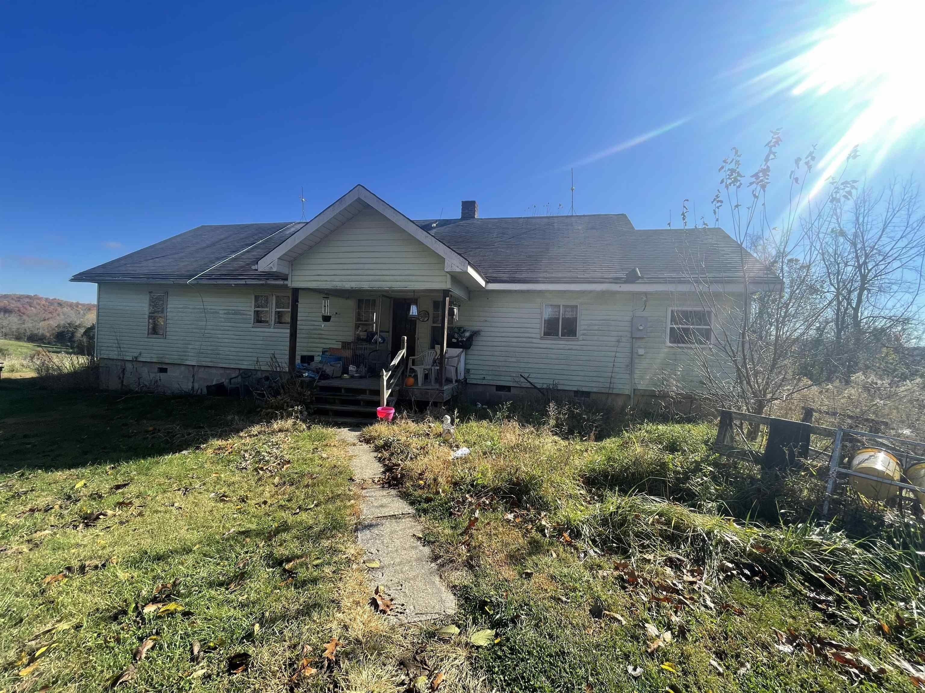 Mitchell, Lawrence County, IN House for sale Property ID 415176173