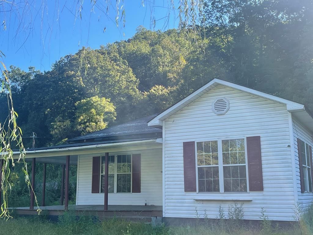Evarts, Harlan County, KY House for sale Property ID 415177481 LandWatch