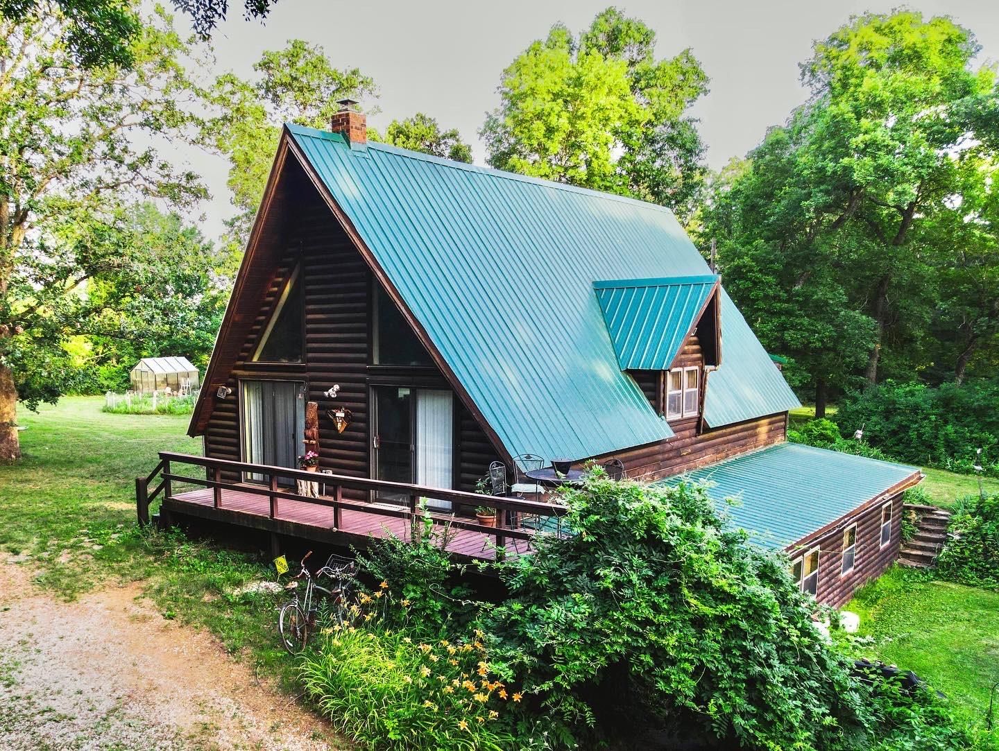 Stockton, Cedar County, MO Timberland Property, Hunting Property, House