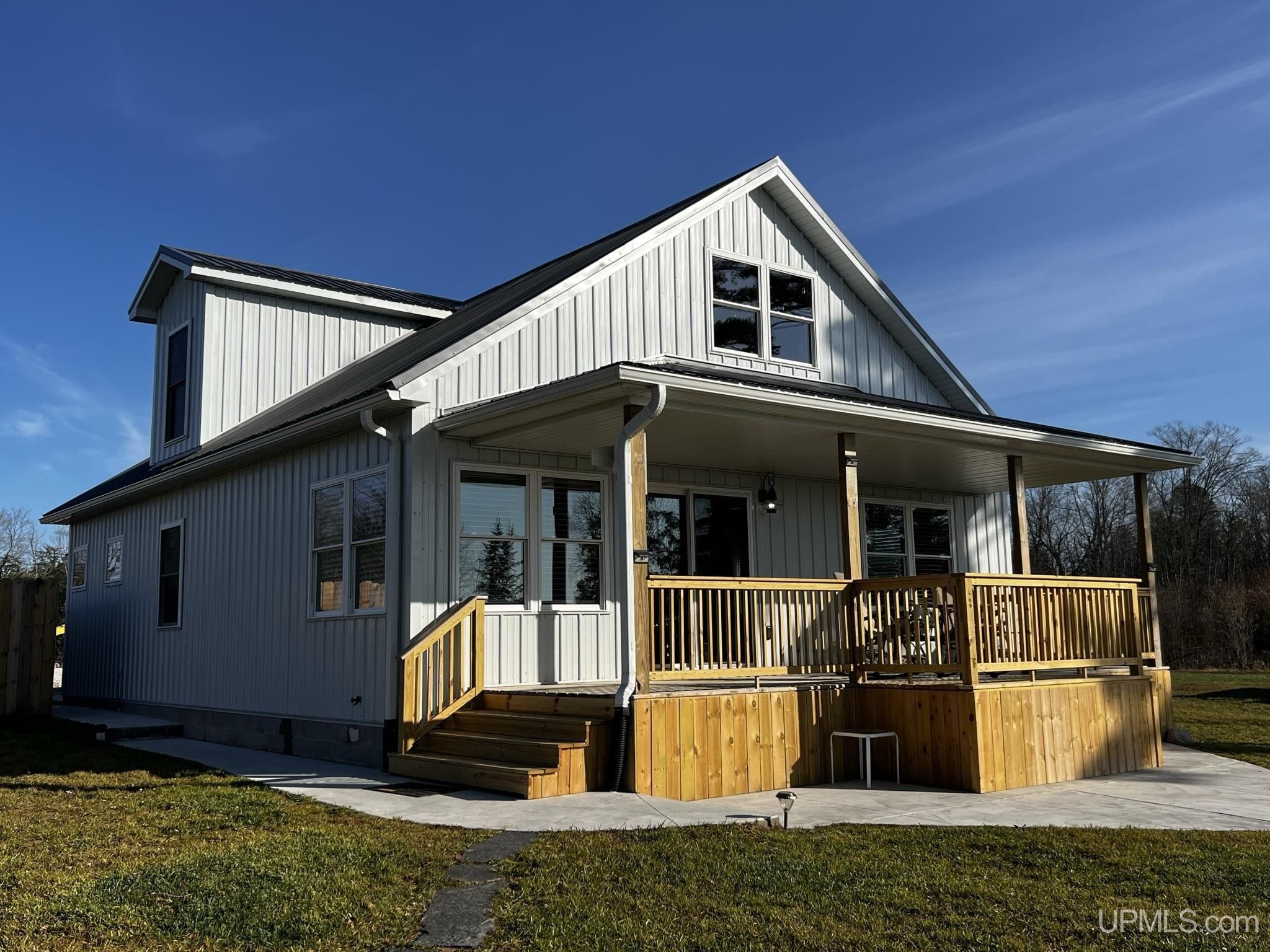 Gould City, Mackinac County, MI Lakefront Property, Waterfront Property