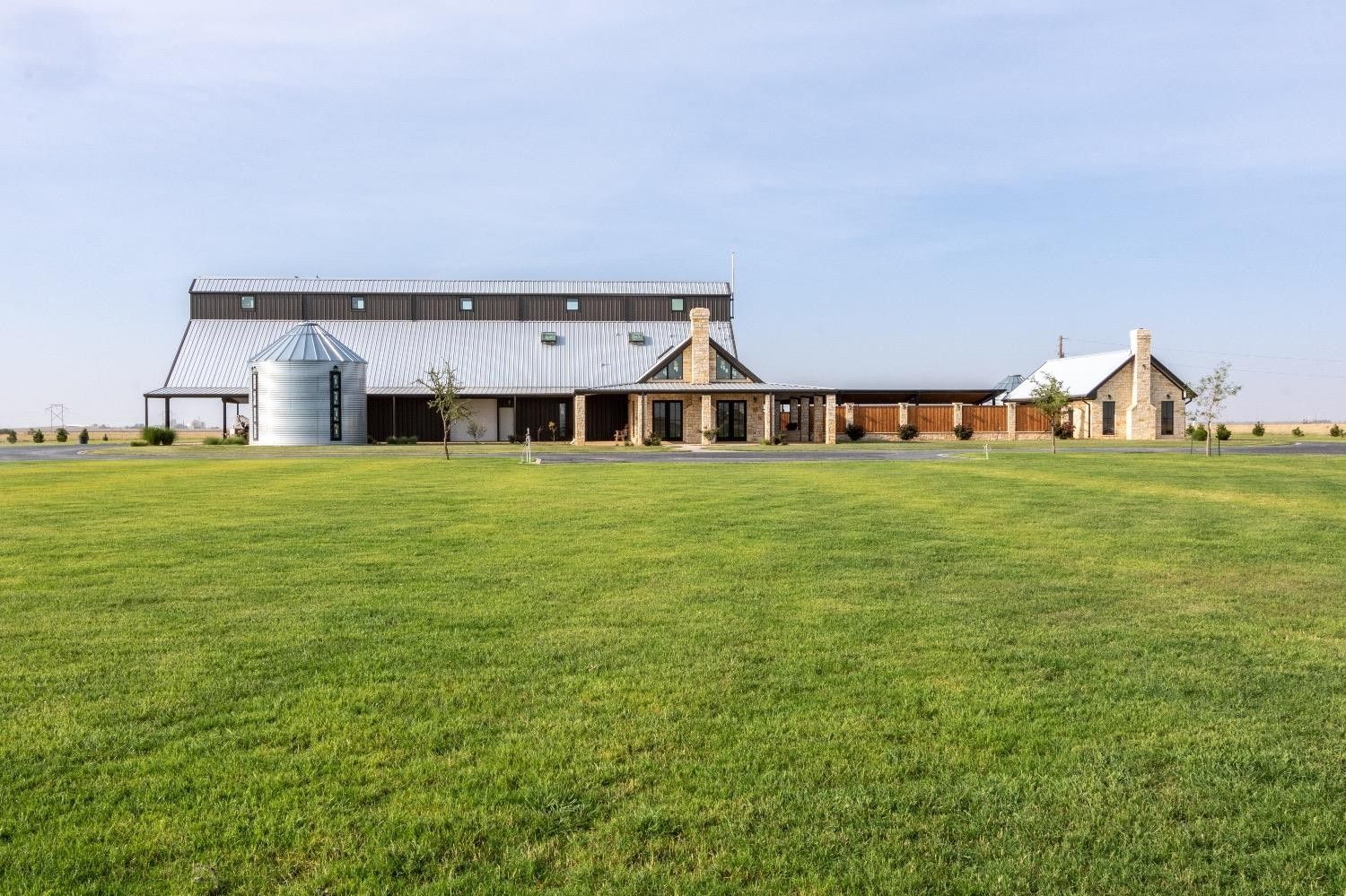 Hale Center, Hale County, TX Farms and Ranches, Horse Property, House