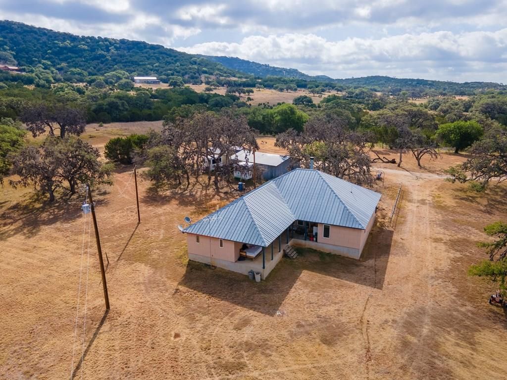 Medina, Bandera County, TX Recreational Property, House for sale
