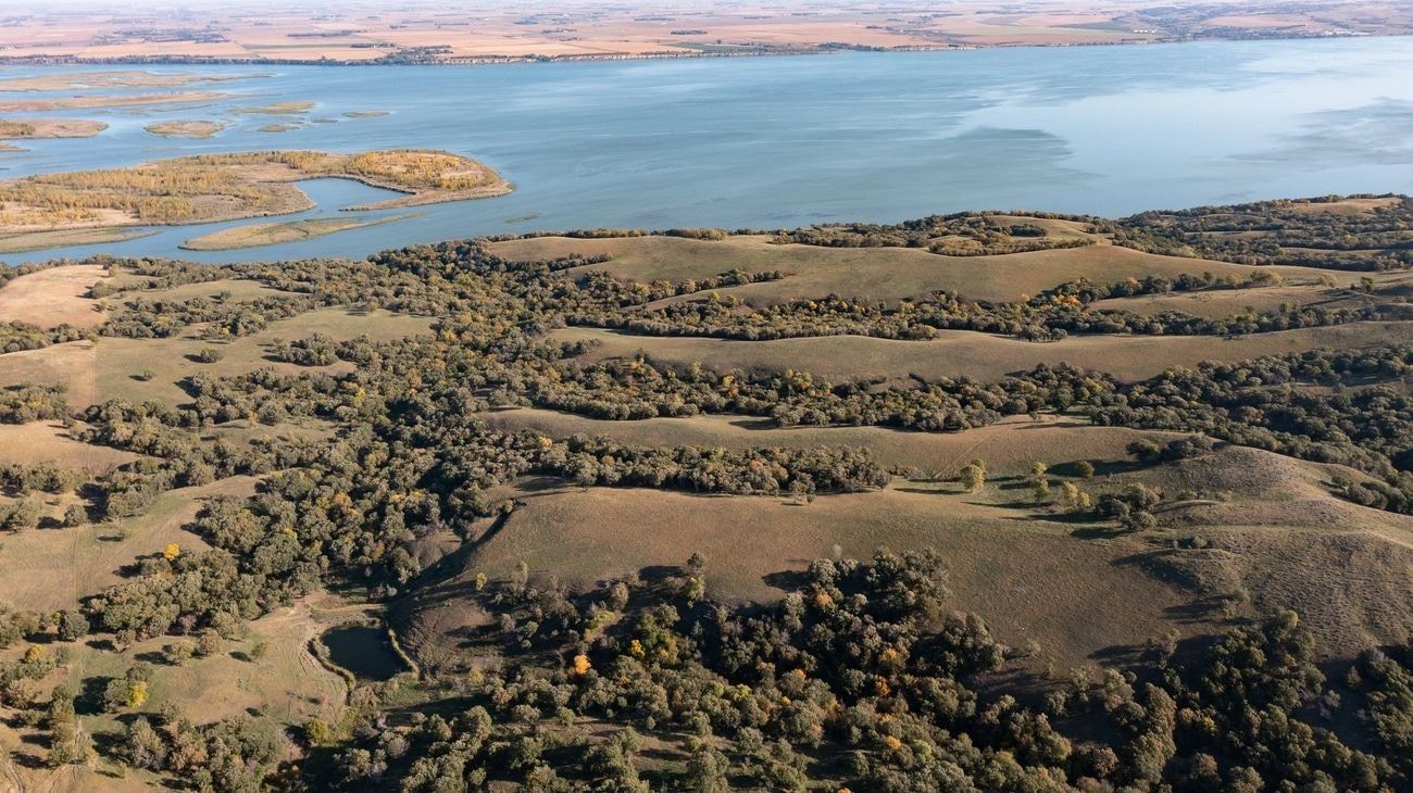 Niobrara, Knox County, NE Undeveloped Land, Lakefront Property