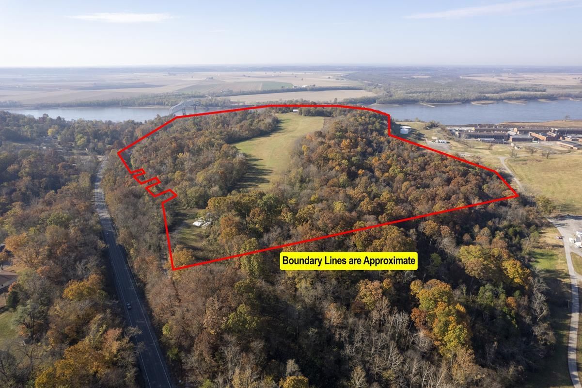 Chester, Randolph County, IL Recreational Property, Hunting Property