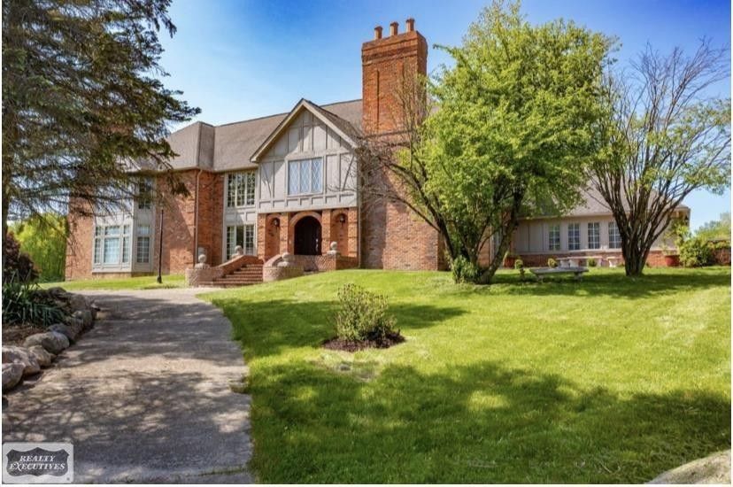 Leonard, Oakland County, MI Lakefront Property, Waterfront Property