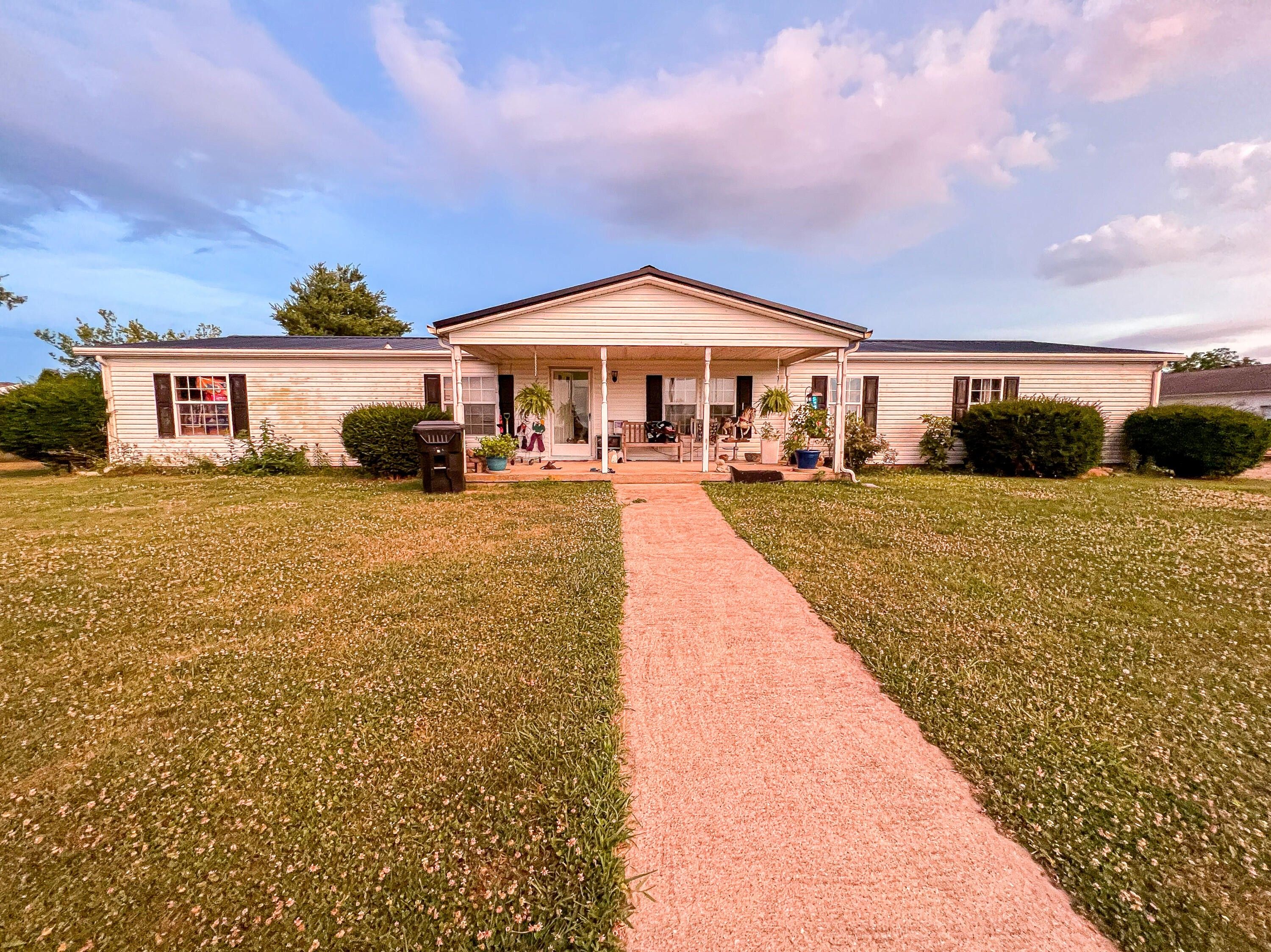 Versailles, Woodford County, KY Farms and Ranches, House for sale Property ID 415283260 LandWatch