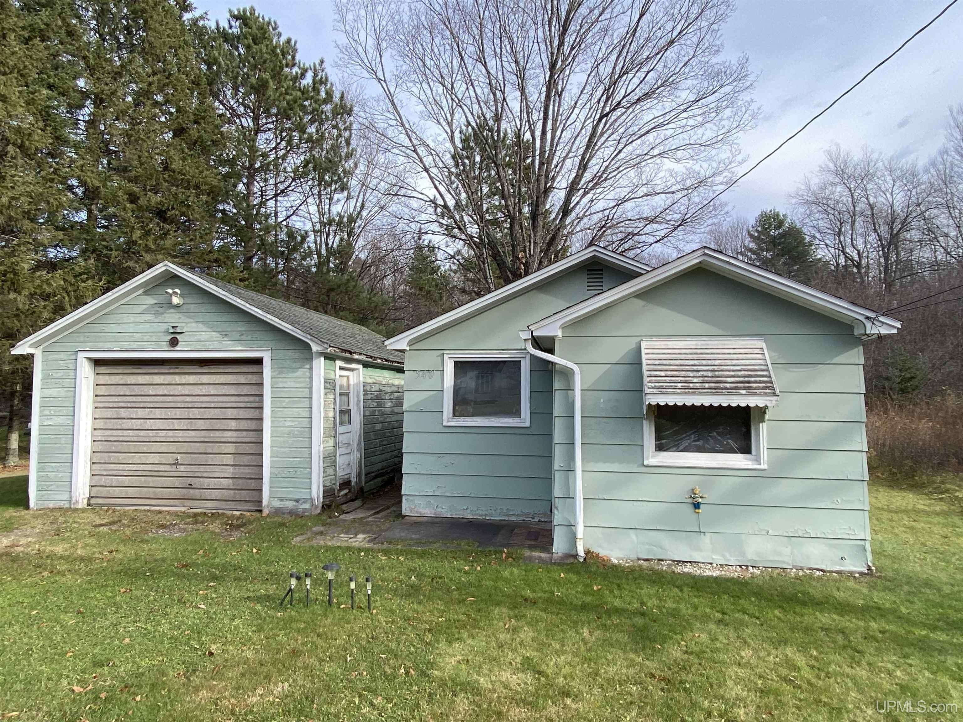 Iron River, Iron County, MI House for sale Property ID 415287310