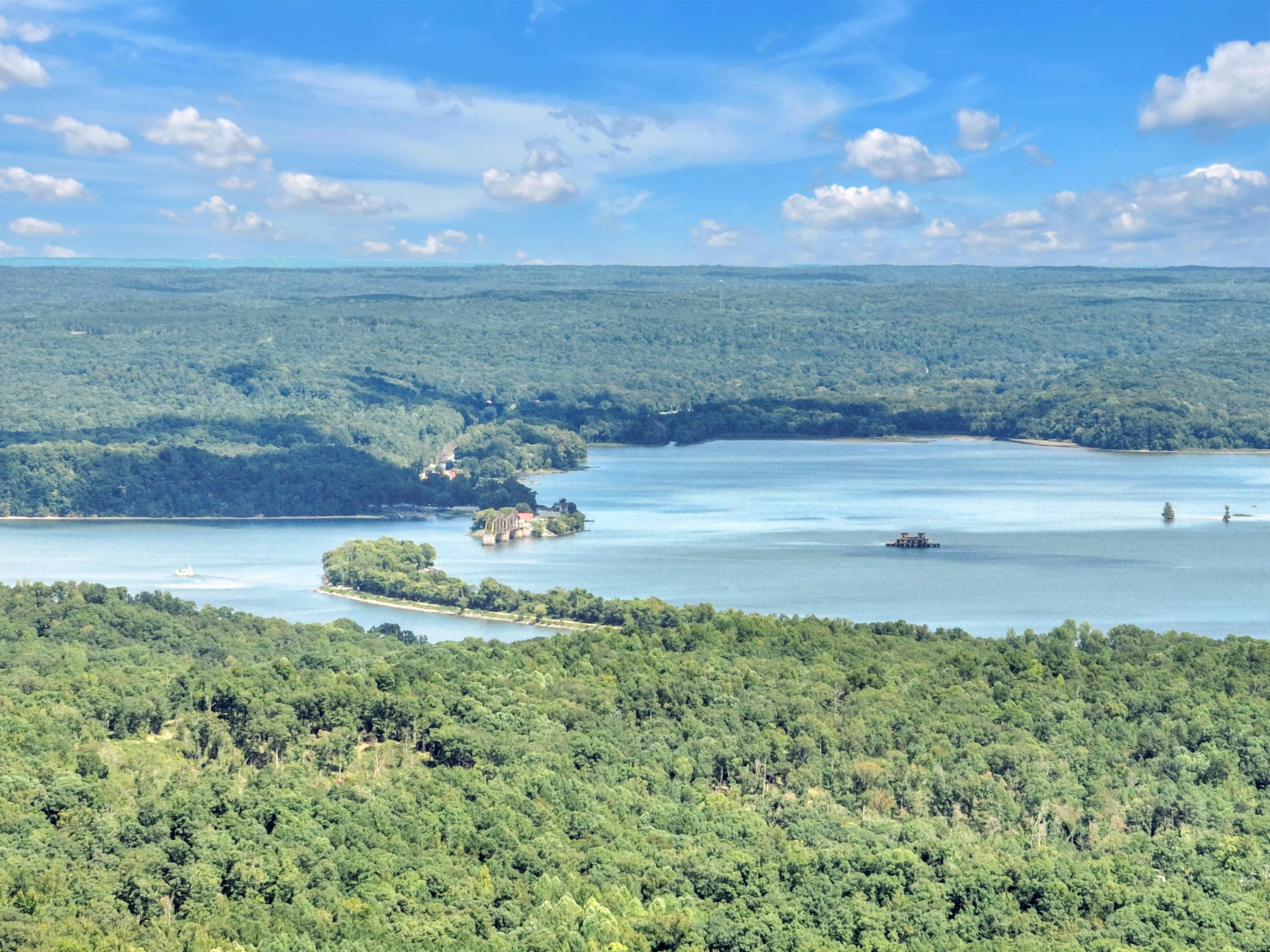 Big Sandy, Benton County, TN Recreational Property, Undeveloped Land