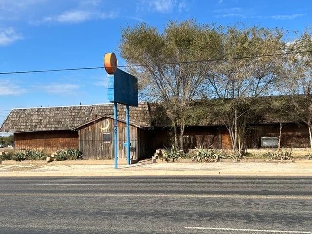 Snyder, Scurry County, TX Commercial Property, House for sale Property