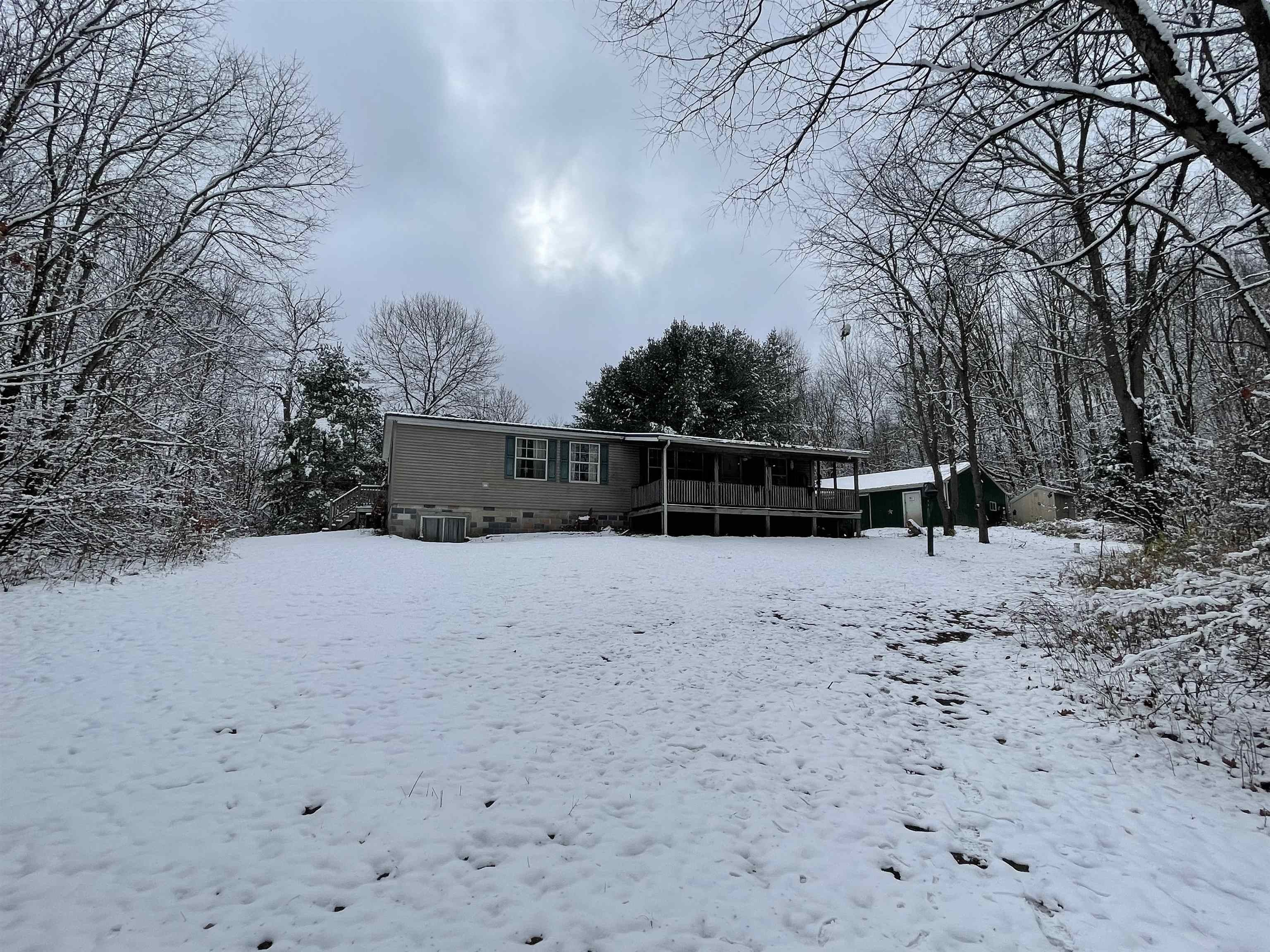 Lake, Clare County, MI Lakefront Property, Waterfront Property, House