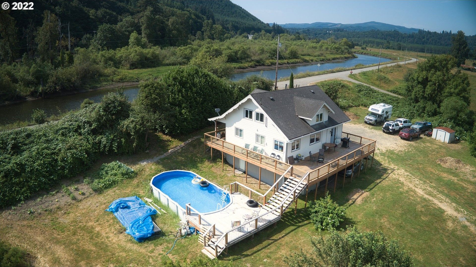 Clatskanie, Columbia County, OR Lakefront Property, Waterfront Property