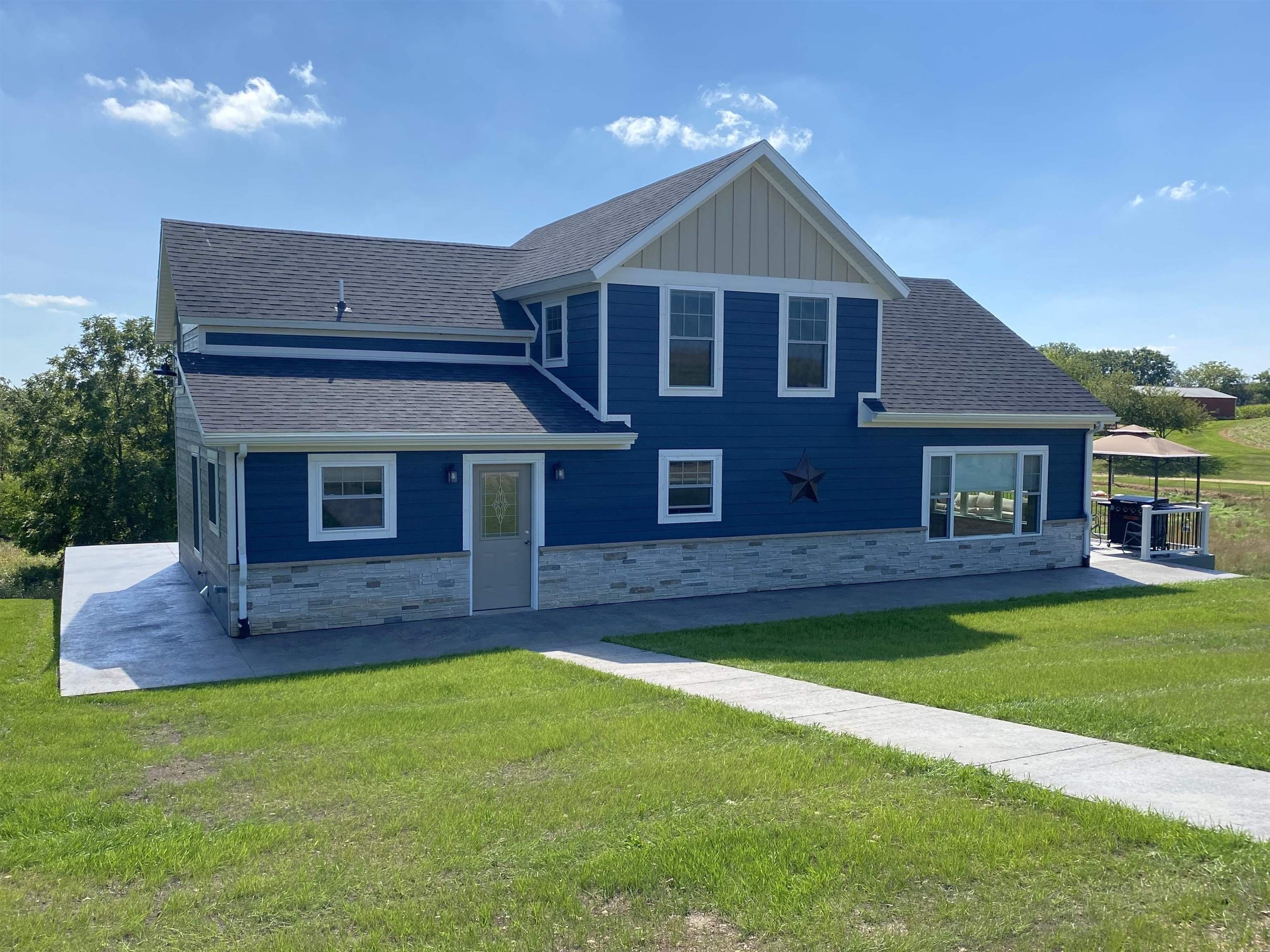 Argyle, Lafayette County, WI House for sale Property ID 415337831