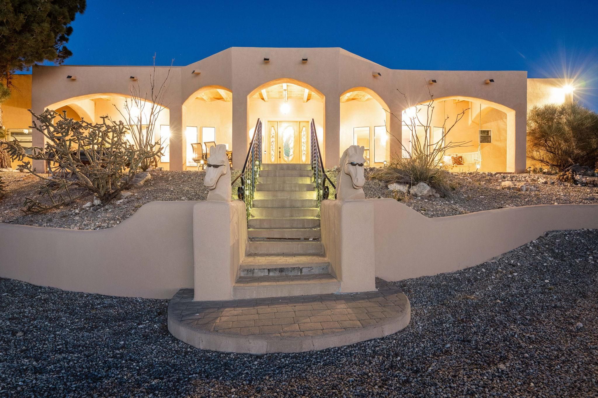 La Luz, Otero County, NM Undeveloped Land, Horse Property, House for