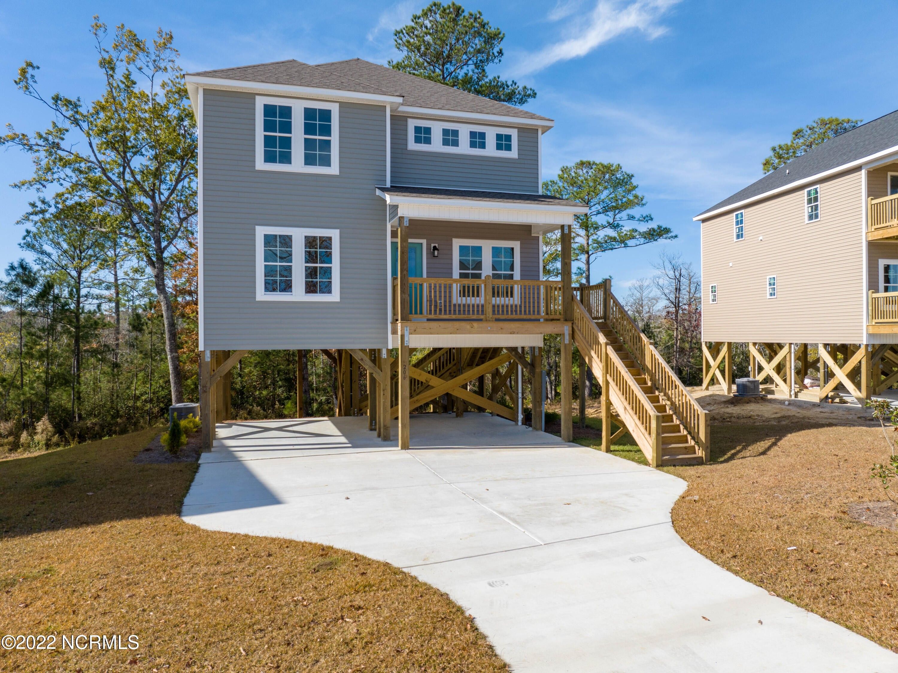 Jacksonville, Onslow County, NC Lakefront Property, Waterfront Property