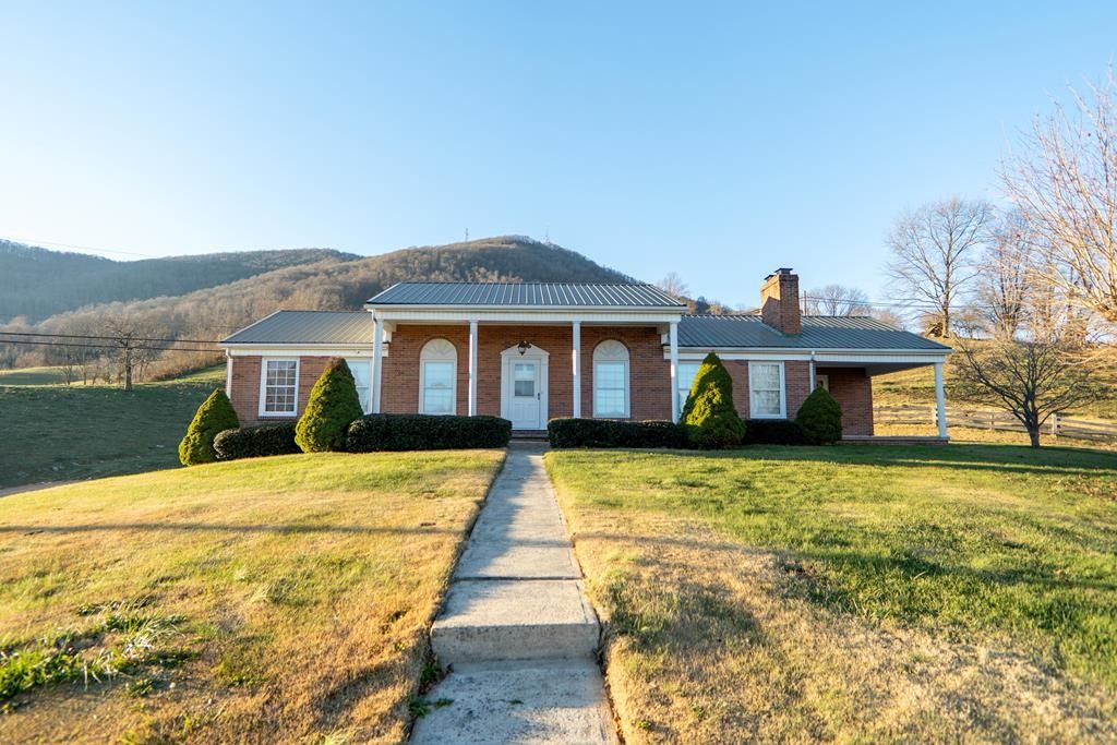 Honaker, Russell County, VA Lakefront Property, Waterfront Property