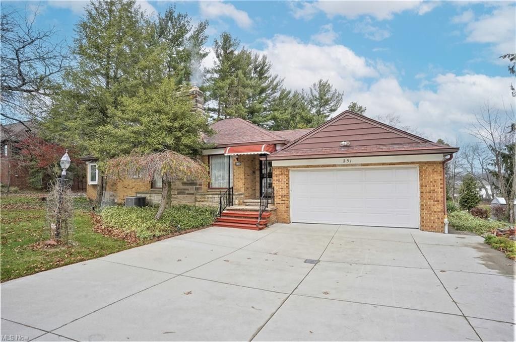 Seven Hills, Cuyahoga County, OH House for sale Property ID 415359208