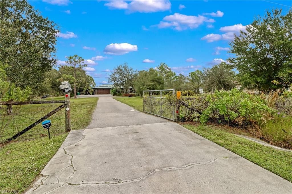 Naples, Collier County, FL House for sale Property ID 415368901