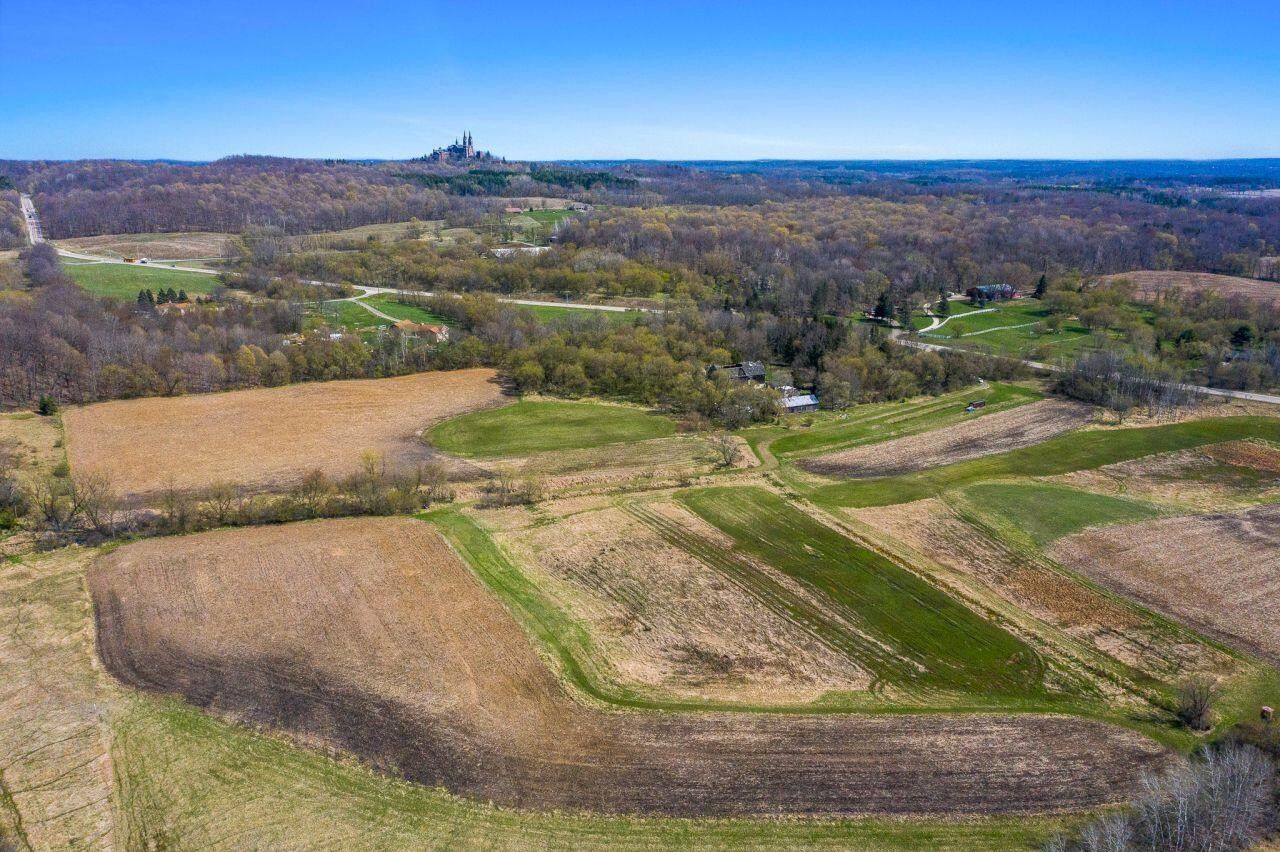 Hartford, Washington County, WI Farms and Ranches for sale Property ID