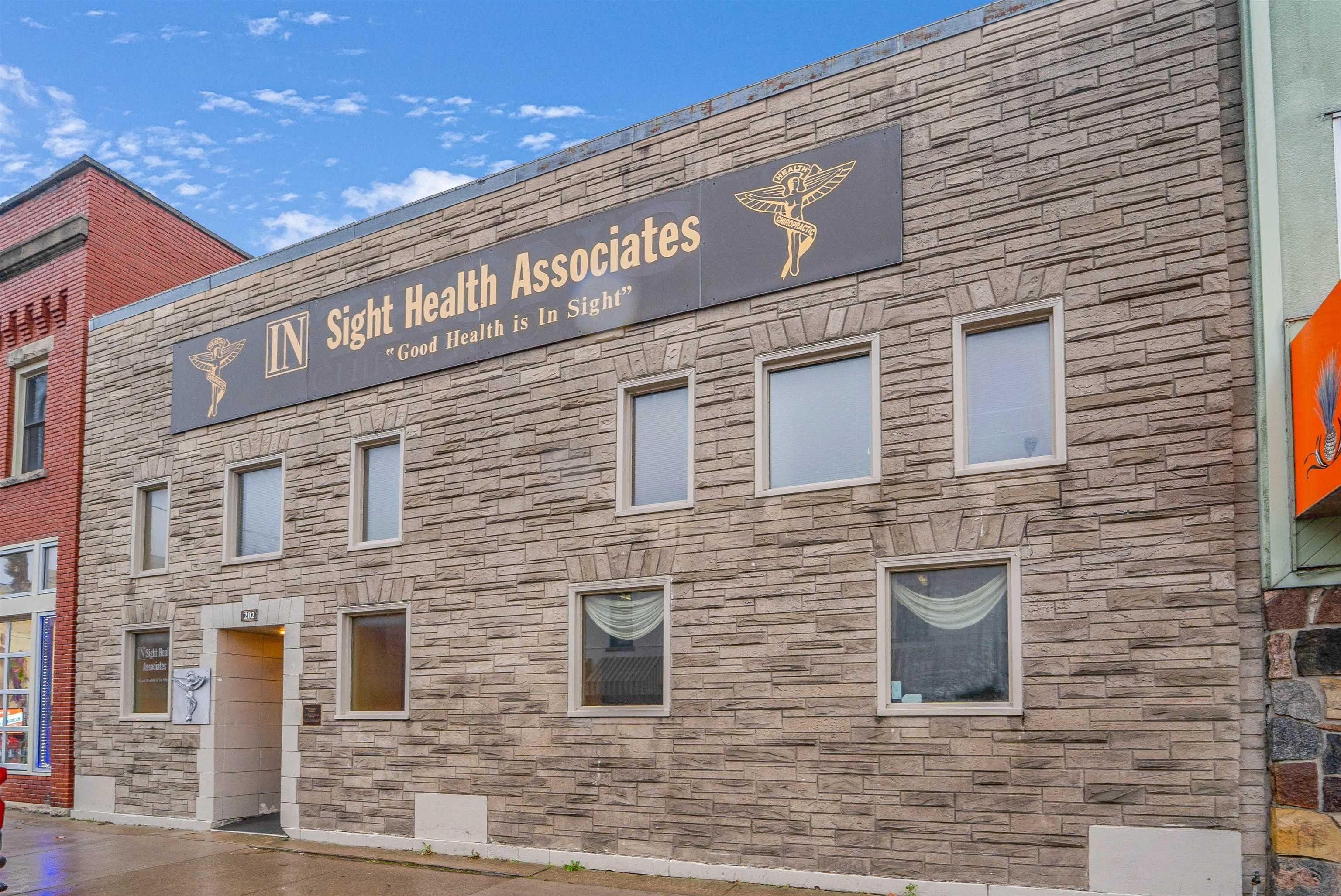 New London, Waupaca County, WI Commercial Property, House for sale