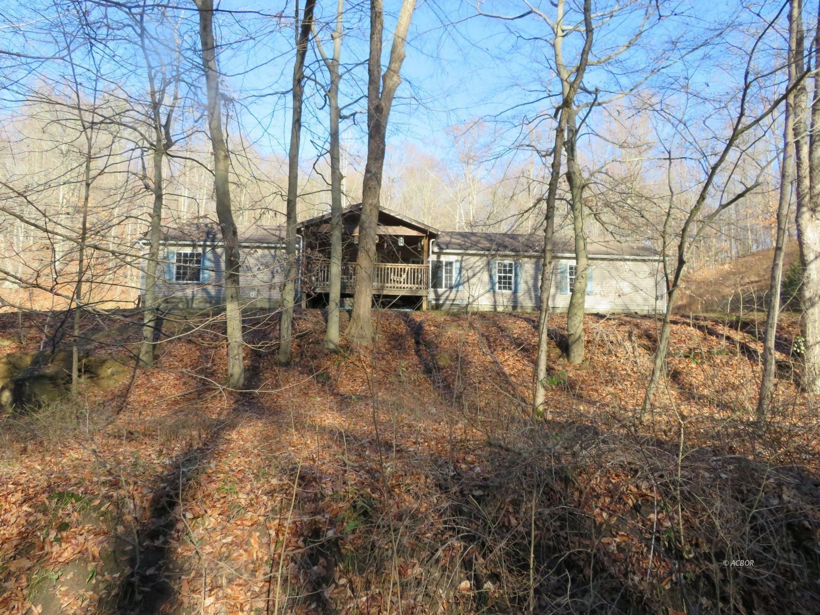 Glouster, Athens County, OH House for sale Property ID 415381050