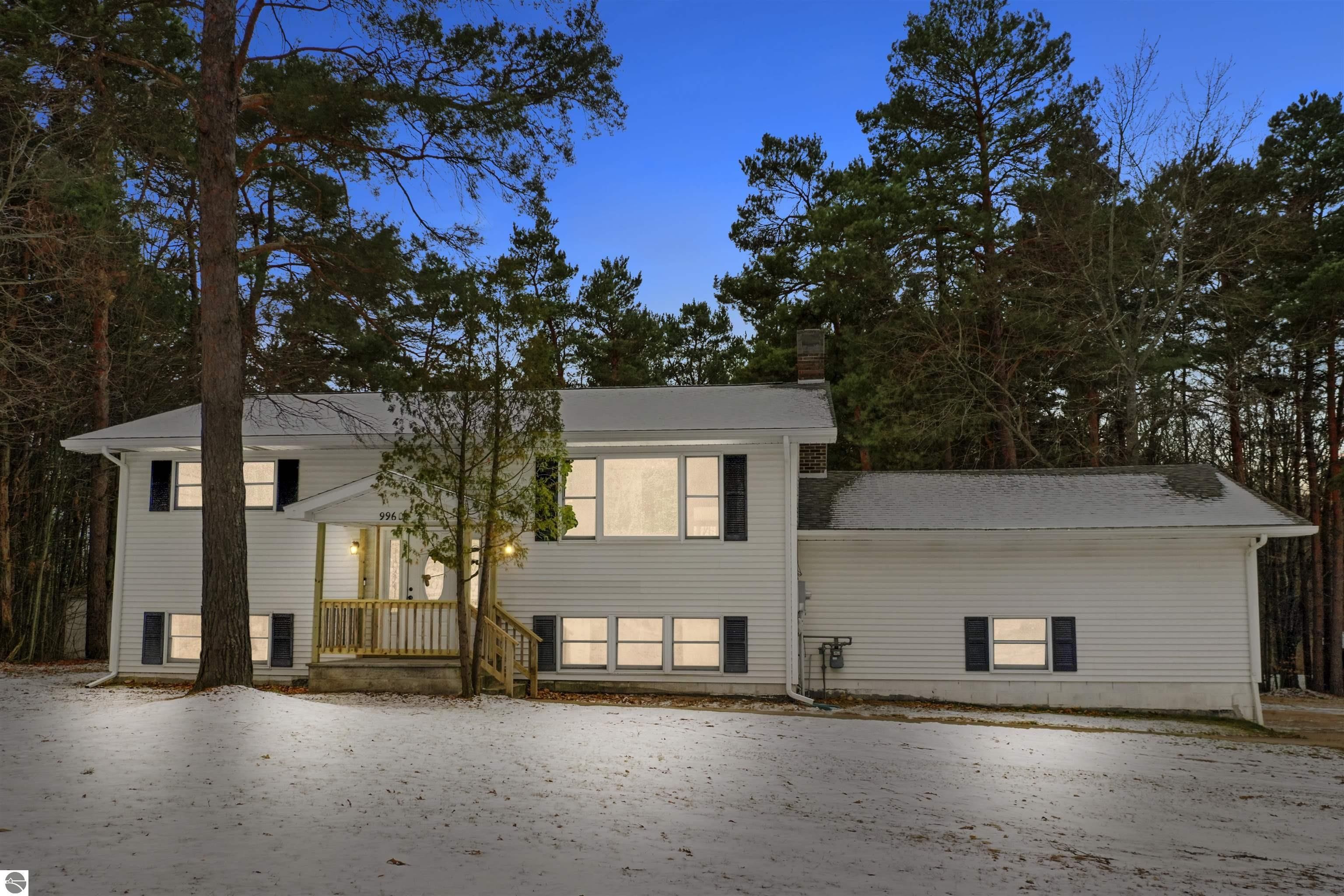 Cadillac, Wexford County, MI Lakefront Property, Waterfront Property