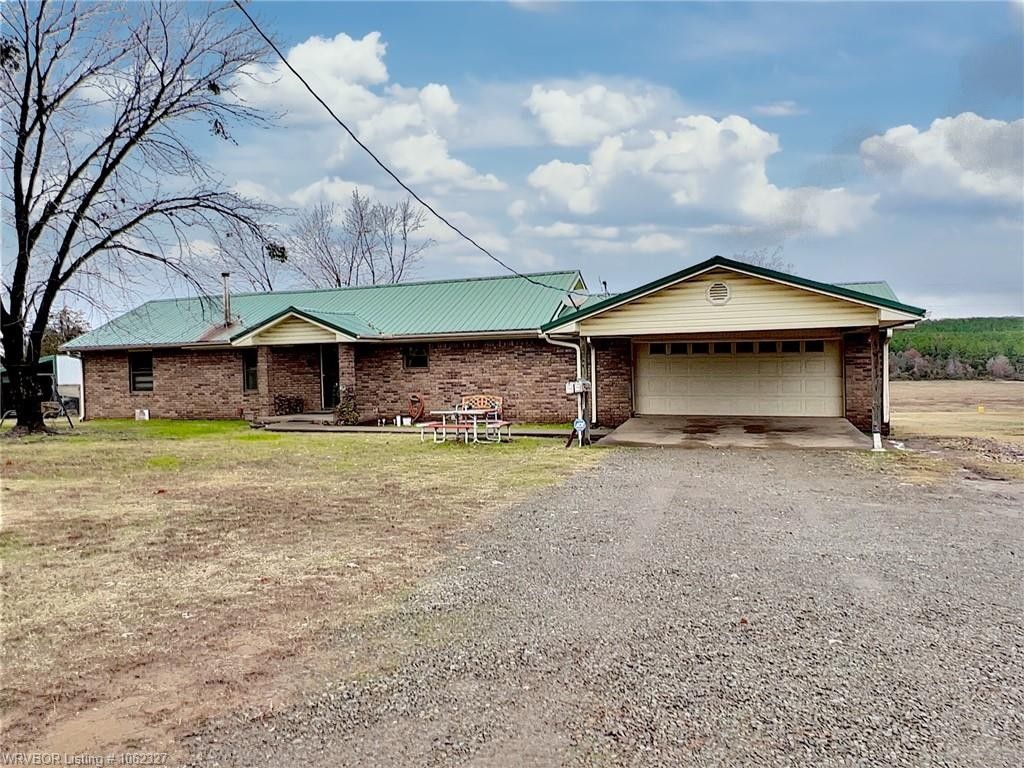 Muldrow, Sequoyah County, OK House for sale Property ID 415428432