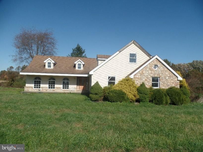 Quakertown, Bucks County, PA House for sale Property ID 415437210