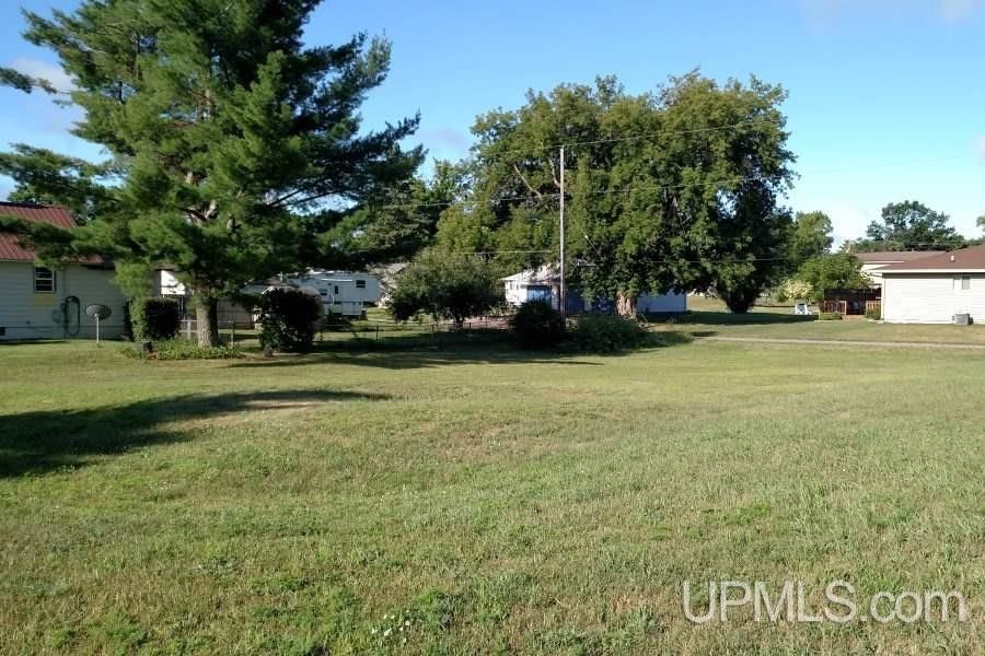 Kingsford, Dickinson County, MI Undeveloped Land, Homesites for sale