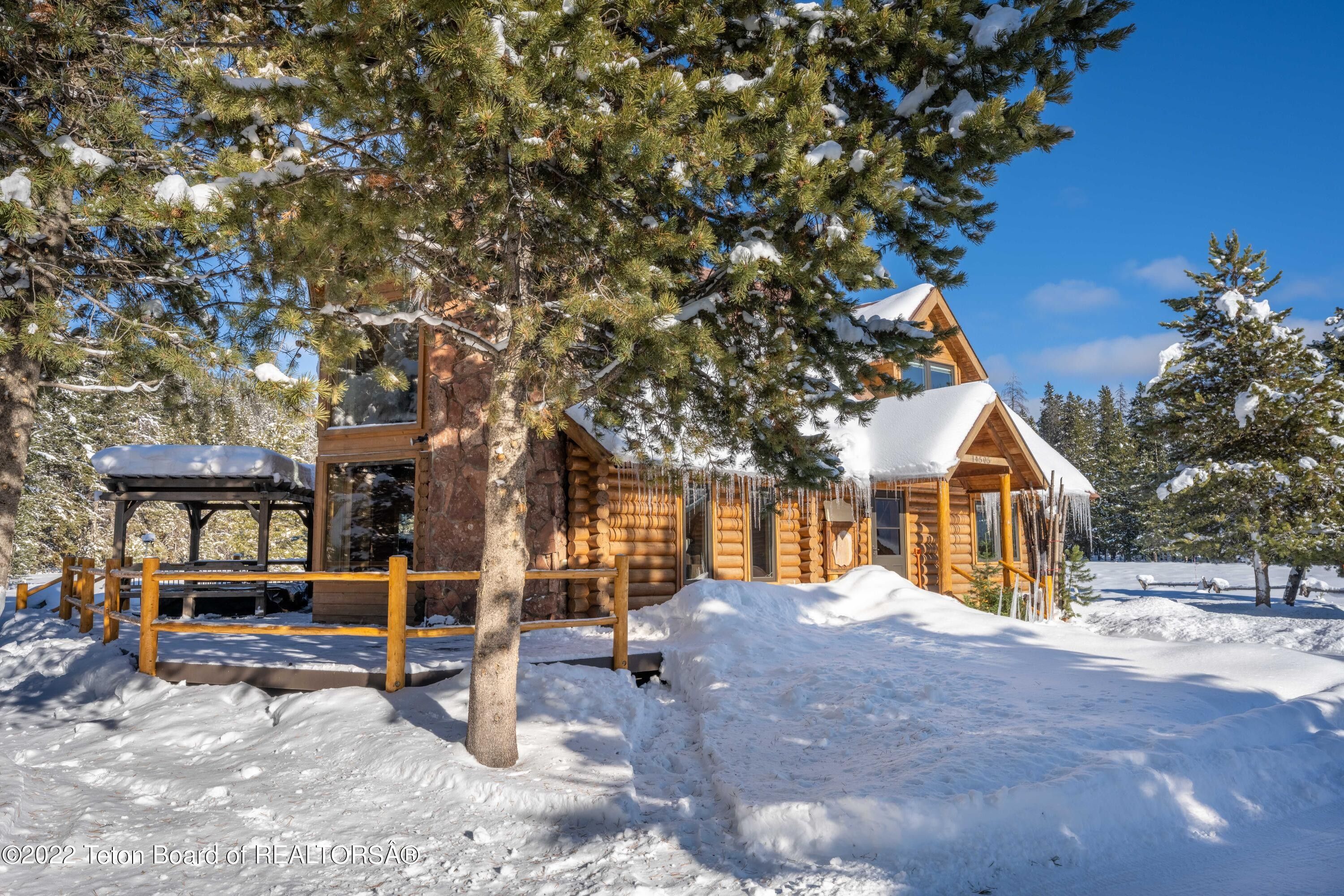 Moran, Teton County, WY Lakefront Property, Waterfront Property, House