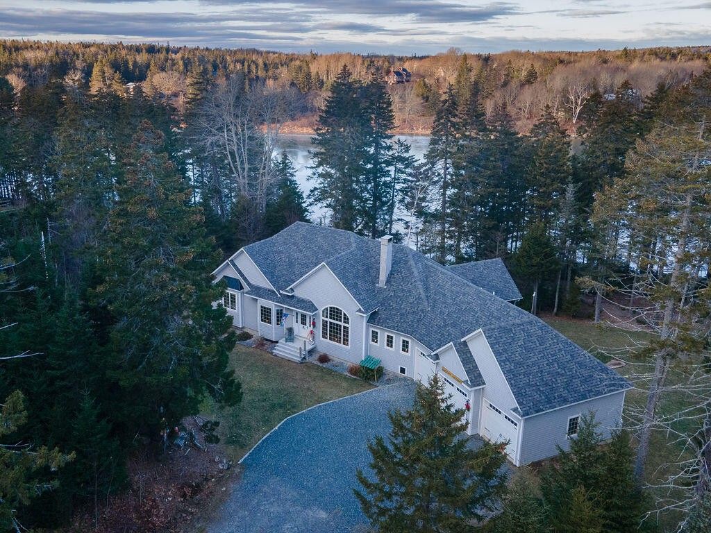 Deer Isle, Hancock County, ME Lakefront Property, Waterfront Property