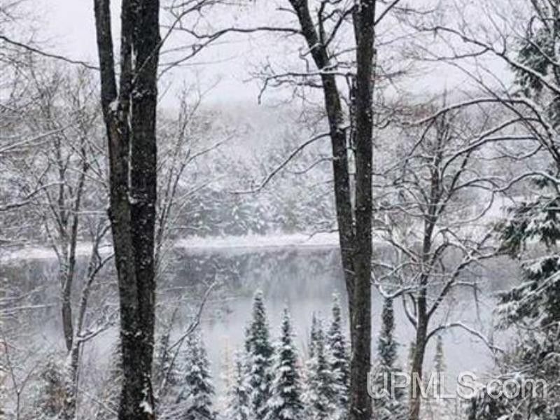 L'Anse, Baraga County, MI Undeveloped Land, Lakefront Property