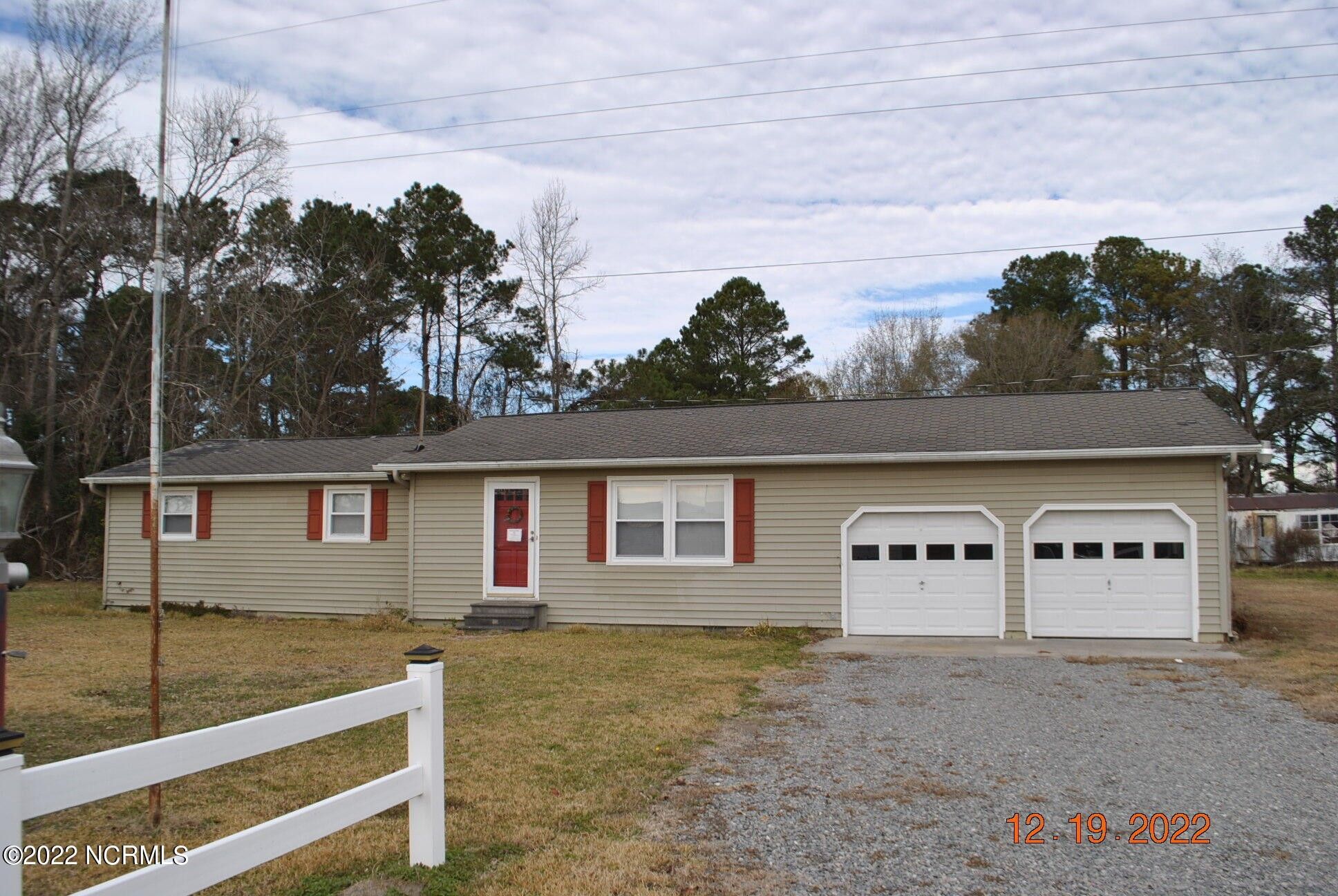 Chinquapin, Duplin County, NC House for sale Property ID 415479105