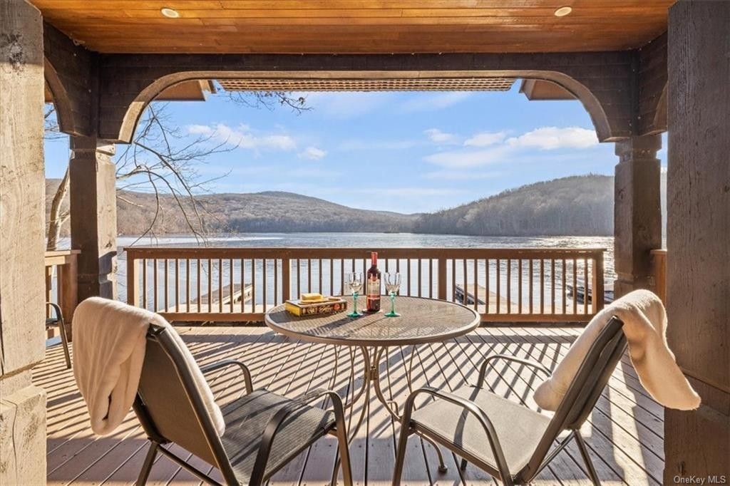 Sloatsburg, Rockland County, NY Lakefront Property, Waterfront Property