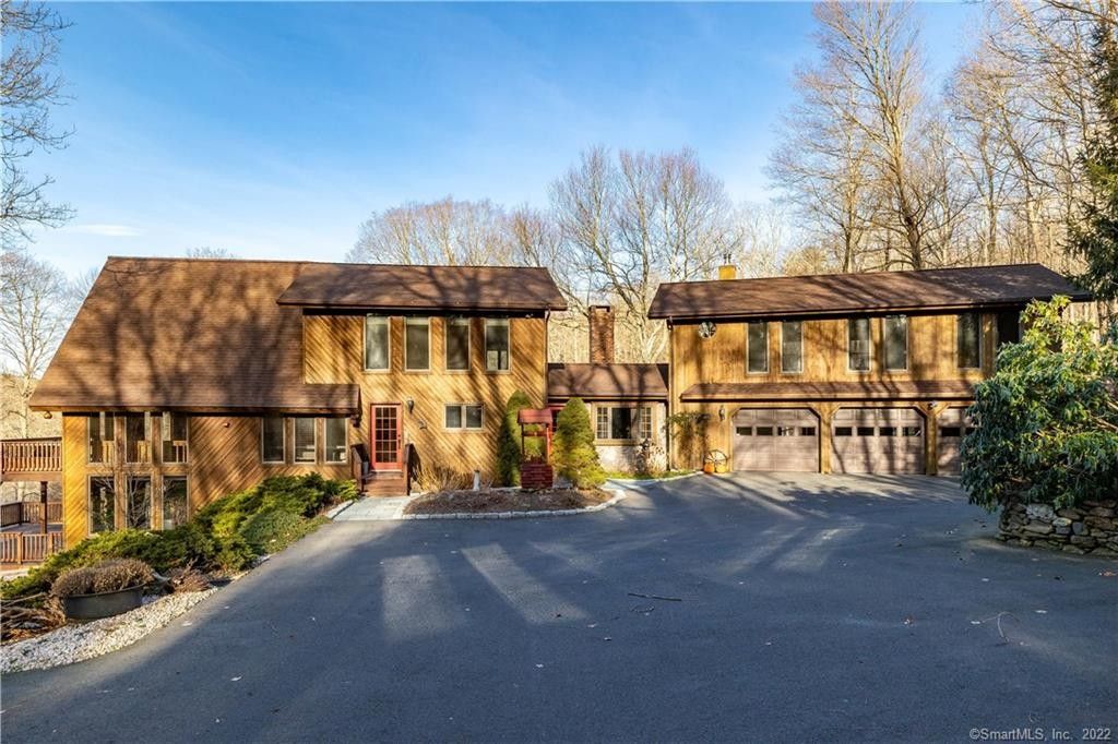 Plymouth, Litchfield County, CT Lakefront Property, Waterfront Property