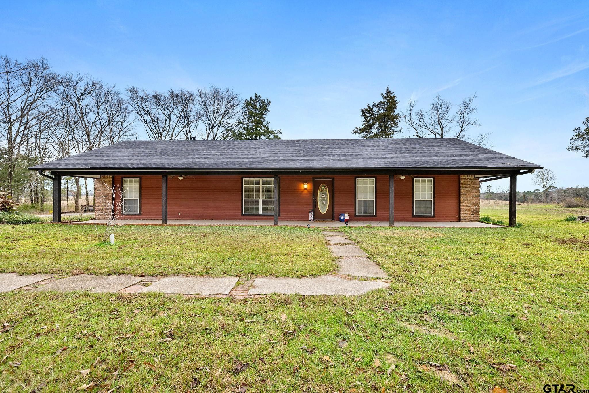 Troup, Cherokee County, TX Farms and Ranches, House for sale Property