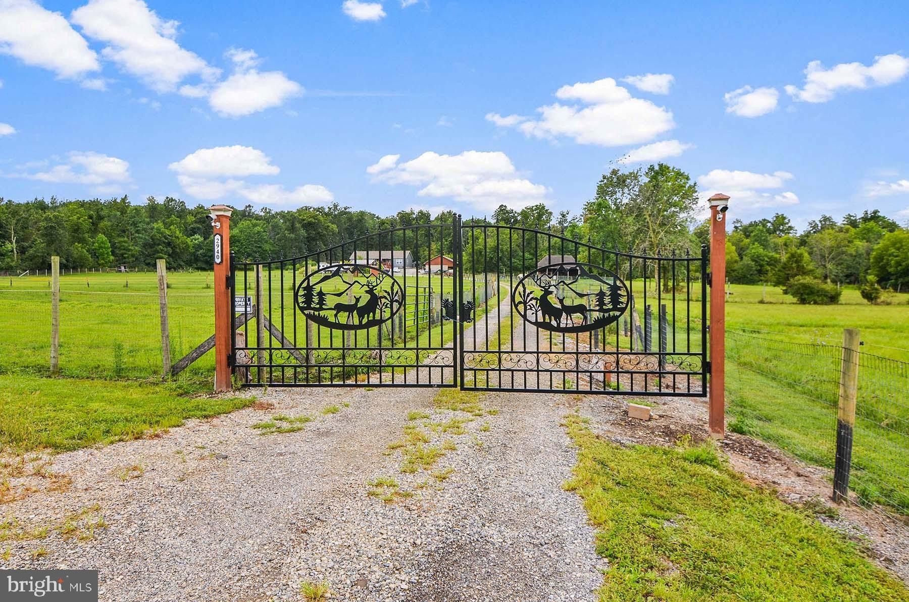 East Berlin, Adams County, PA Farms and Ranches, House for sale