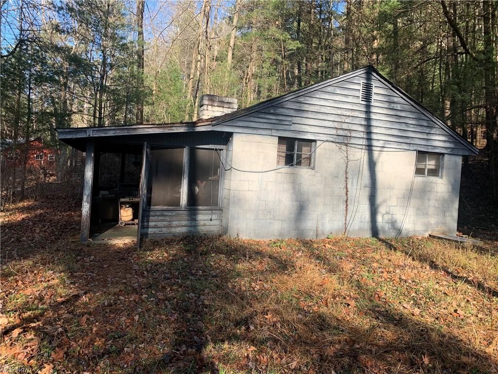 Bowerston, Carroll County, OH Lakefront Property, Waterfront Property