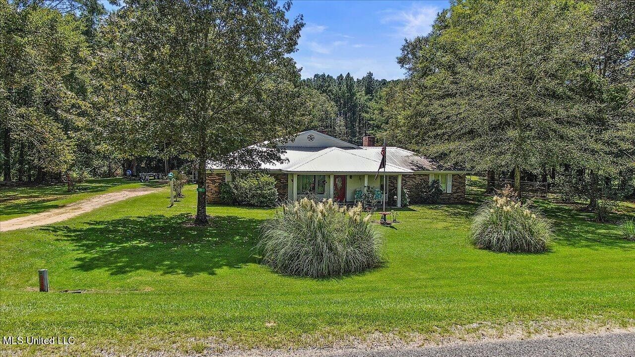 Braxton, Simpson County, MS Lakefront Property, Waterfront Property