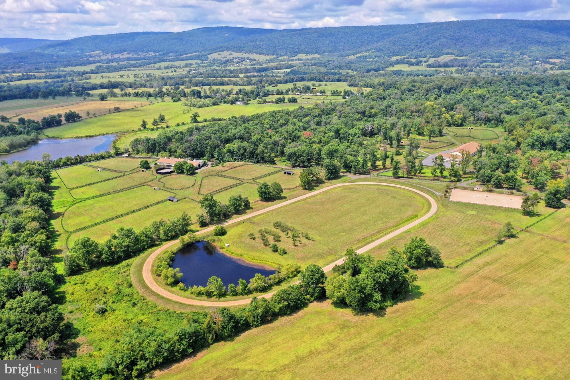 Upperville, Loudoun County, VA House for sale Property ID 415517768