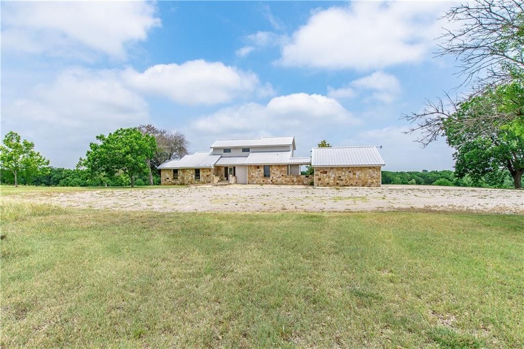 Moody, McLennan County, TX Lakefront Property, Waterfront Property