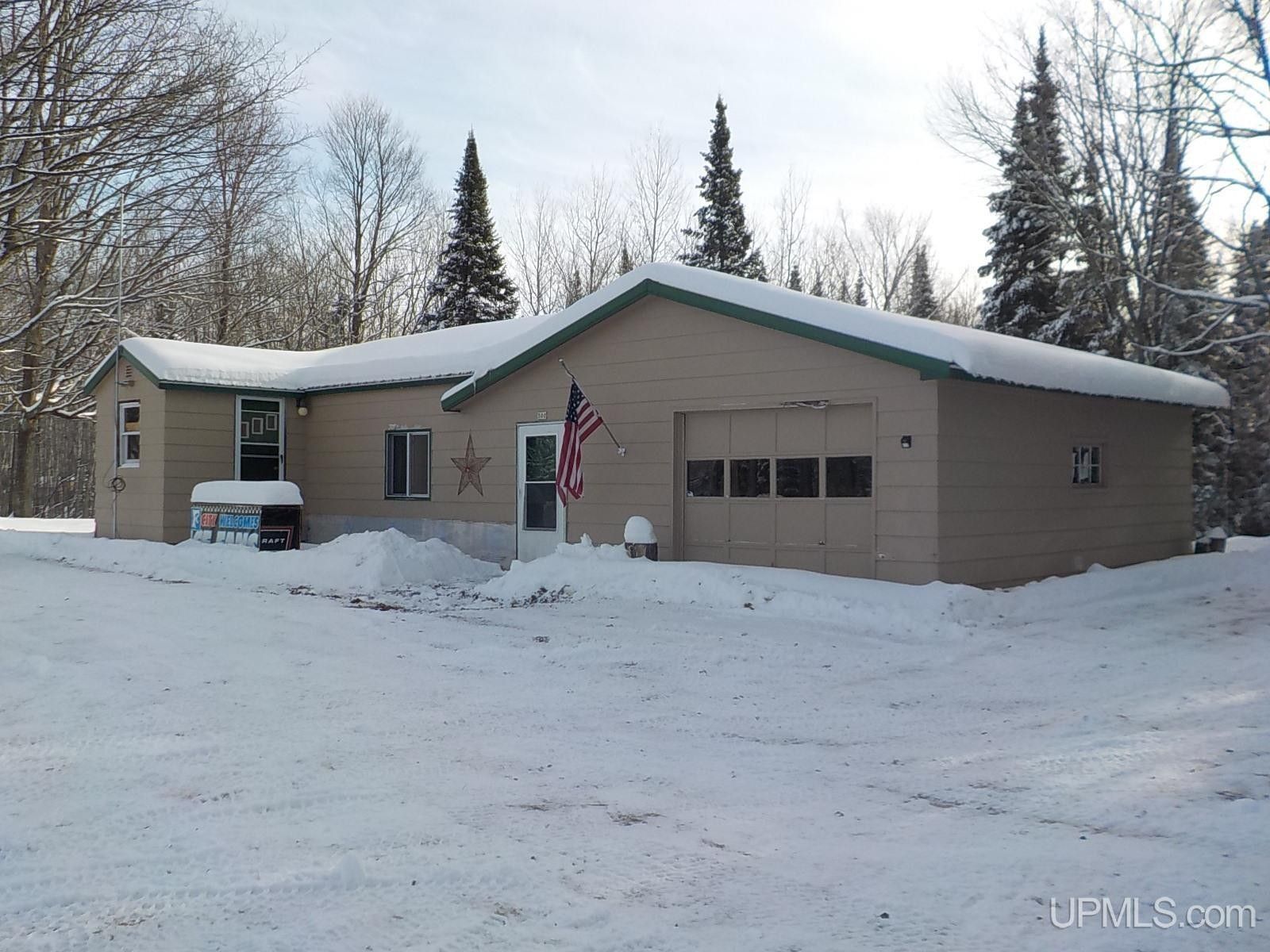 Crystal Falls, Iron County, MI House for sale Property ID 415553188