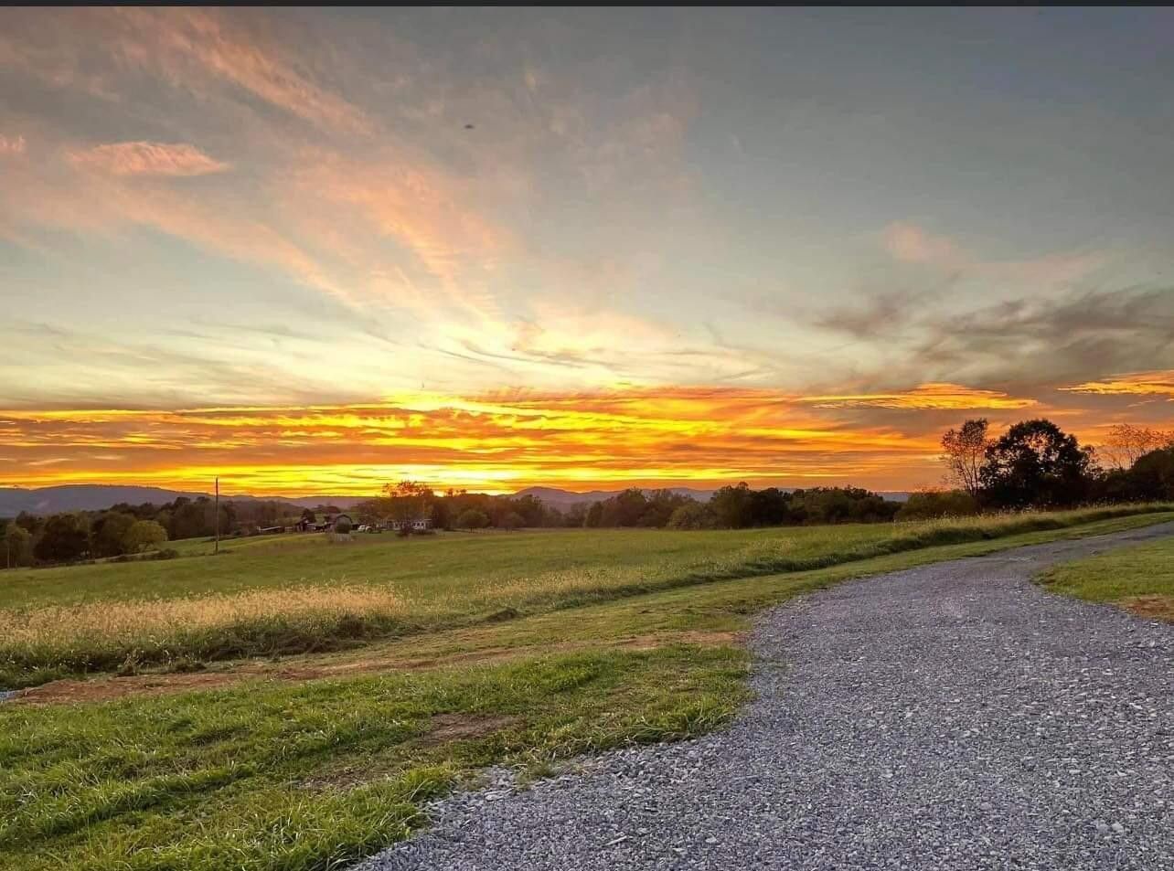 Peterstown, Monroe County, WV House for sale Property ID 415557868