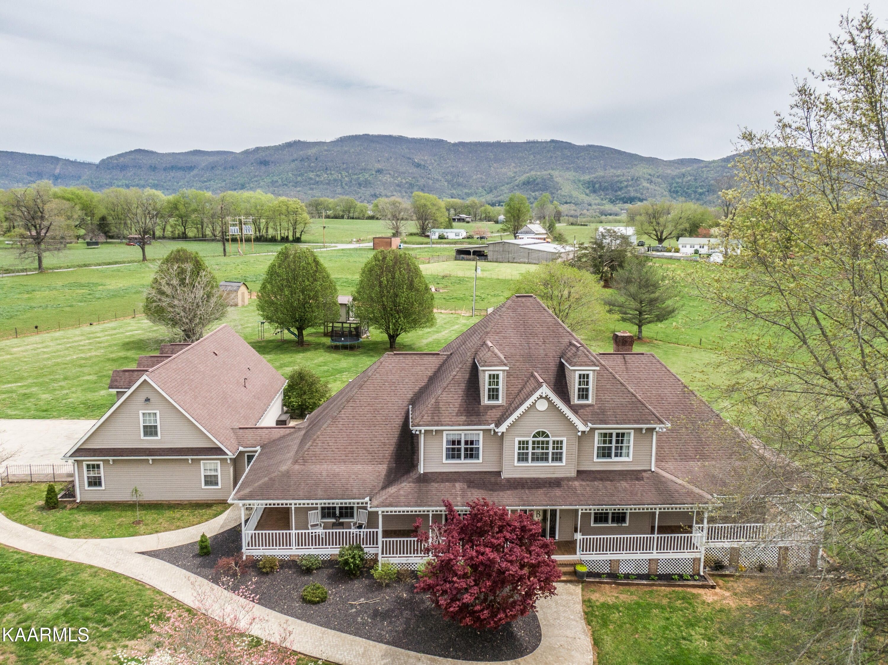 Pikeville, Bledsoe County, TN House for sale Property ID 415579921