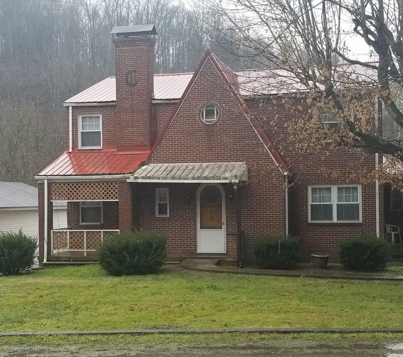 Ivydale, Clay County, WV Lakefront Property, Waterfront Property, House