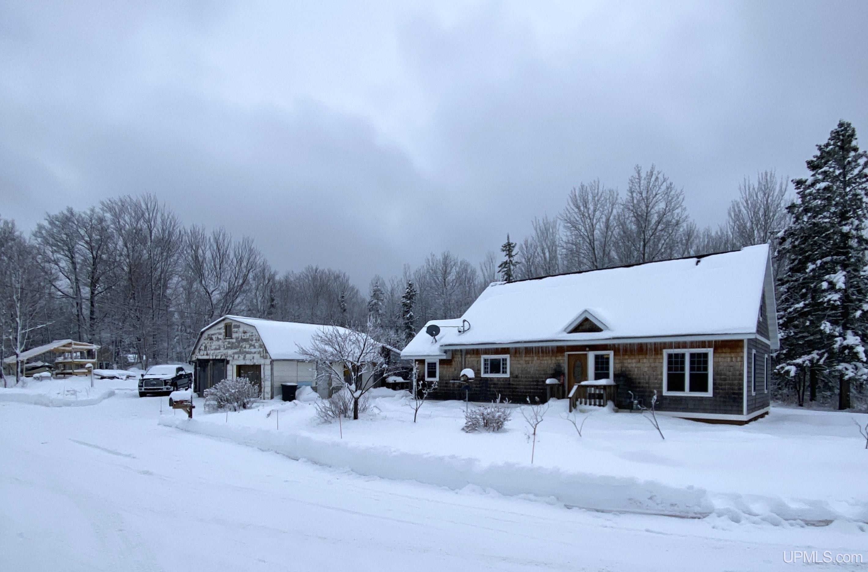 Skandia, Marquette County, MI House for sale Property ID 415599985