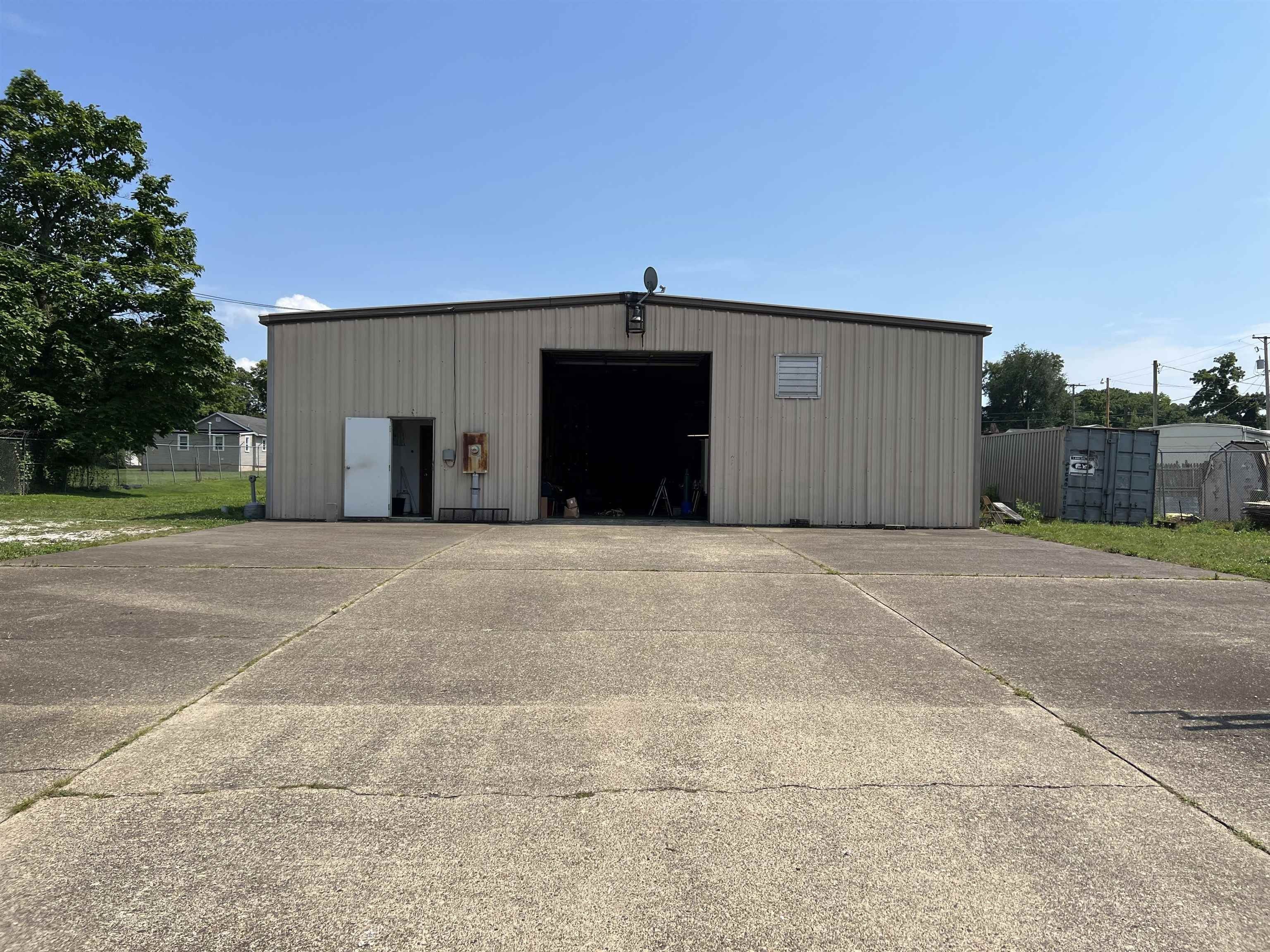 South Point, Lawrence County, OH Commercial Property, House for sale