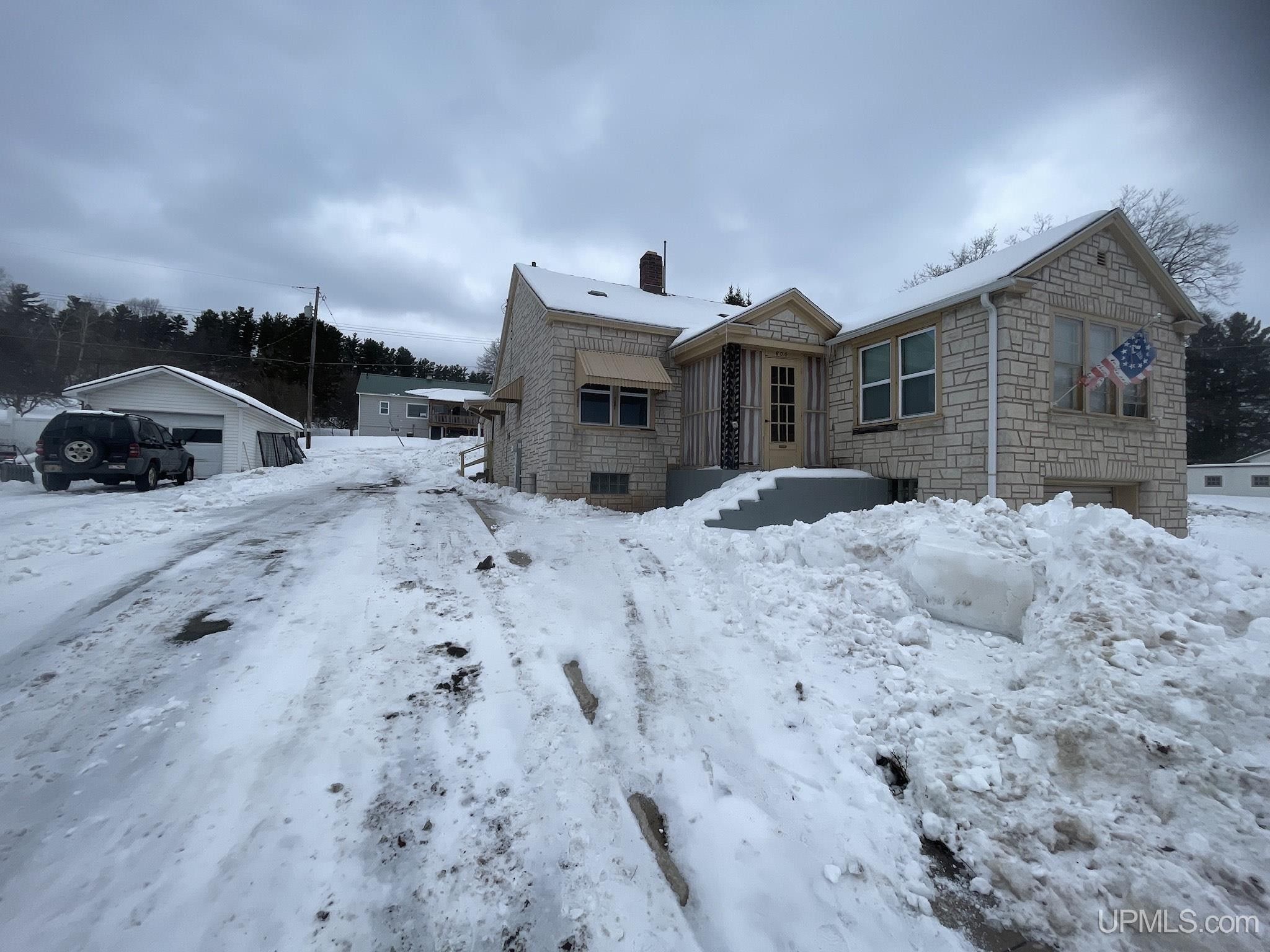 Iron Mountain, Dickinson County, MI House for sale Property ID