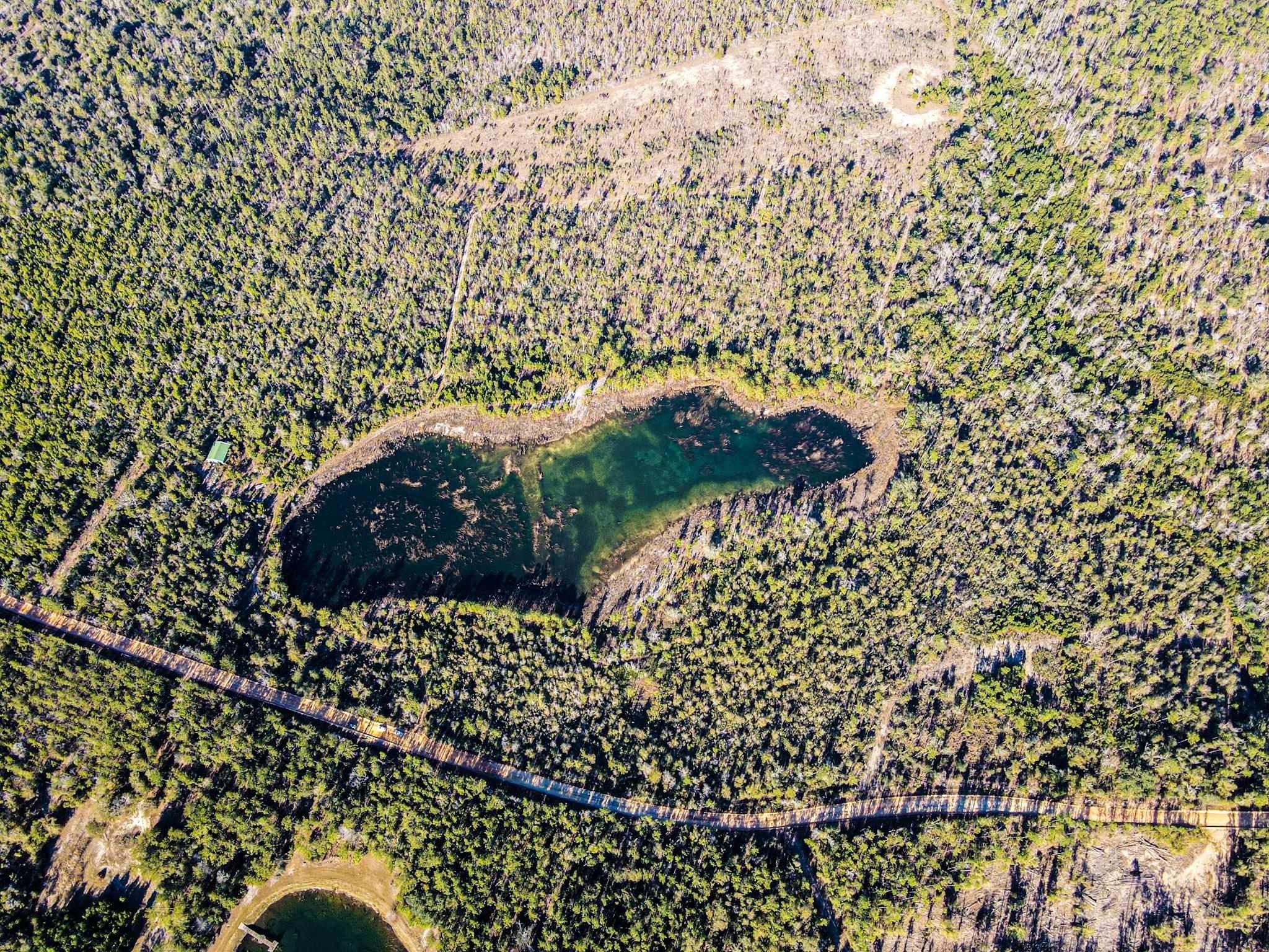 Marianna, Jackson County, FL Undeveloped Land, Lakefront Property