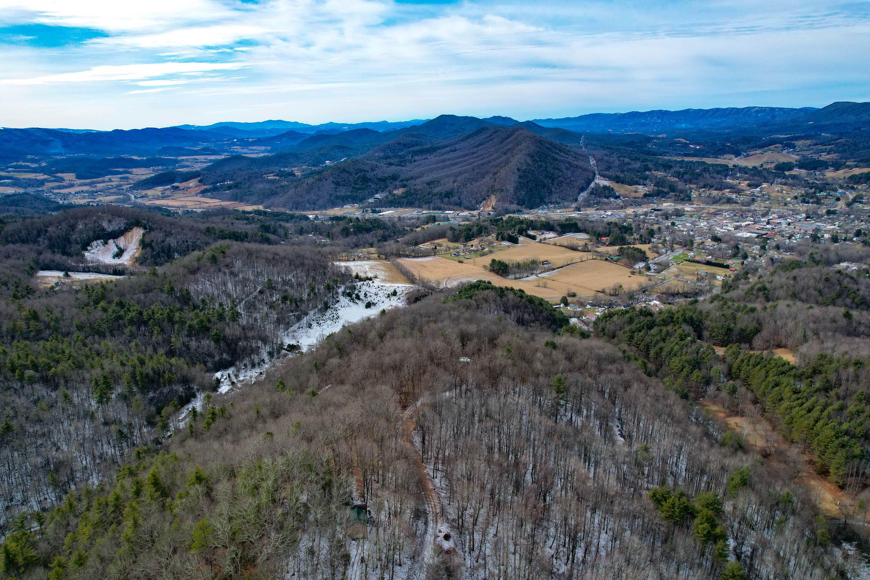 Mountain City, Johnson County, TN Undeveloped Land for sale Property ID 415680351 LandWatch